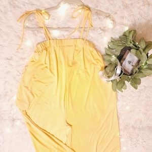 Women's Yellow spaghetti strap jumpsuit NWOT